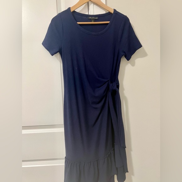 A Pea in the Pod Maternity dress size small in navy blue color. - Picture 9 of 16
